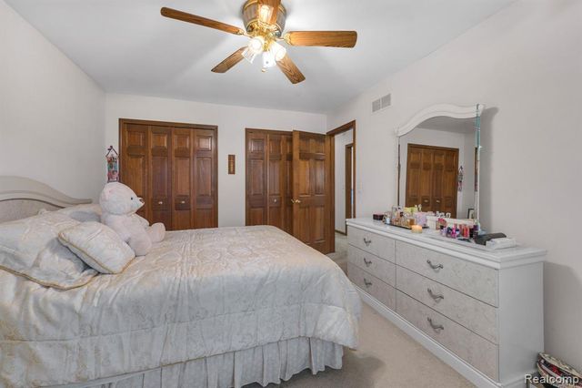 43746 Via Antonio Drive, Sterling Heights, MI 48314