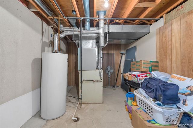 43746 Via Antonio Drive, Sterling Heights, MI 48314