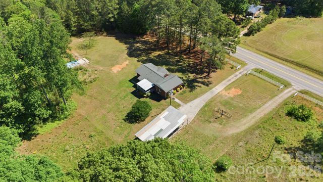 1935 Lowrys Highway, Chester, SC 29706