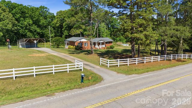 1935 Lowrys Highway, Chester, SC 29706