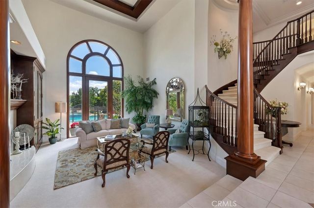 3043 Garretson Avenue, Corona, CA 92881