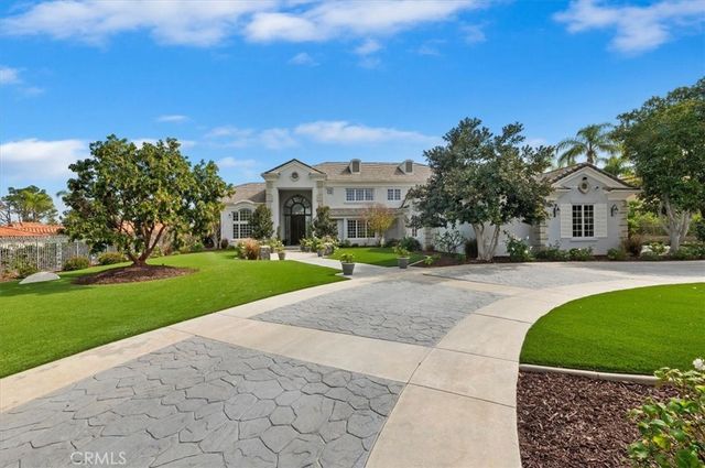 3043 Garretson Avenue, Corona, CA 92881