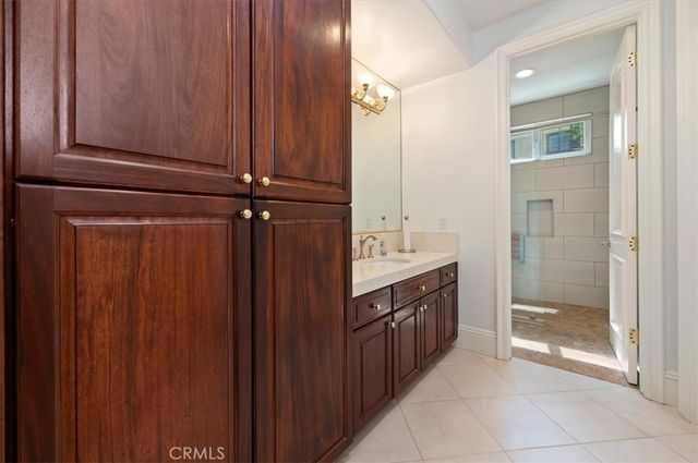 3043 Garretson Avenue, Corona, CA 92881