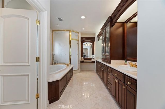 3043 Garretson Avenue, Corona, CA 92881