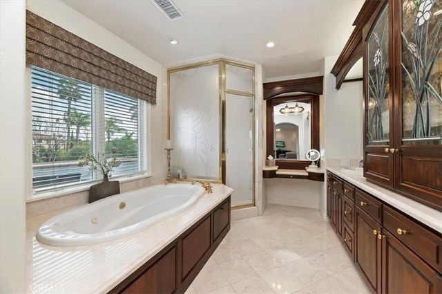 3043 Garretson Avenue, Corona, CA 92881