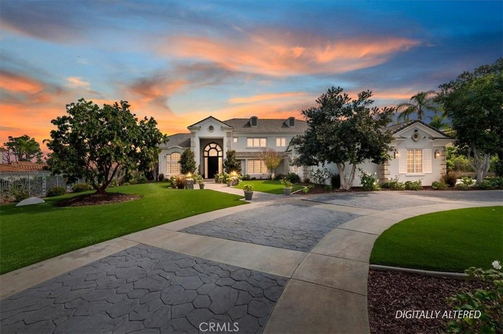 3043 Garretson Avenue, Corona, CA 92881