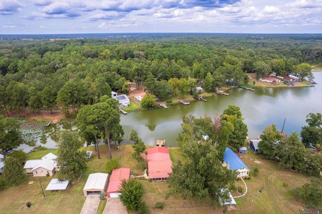 668 Omaha Drive, Omaha, TX 75571