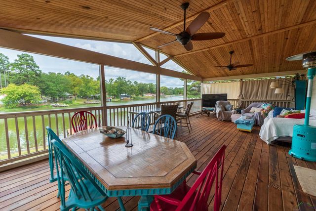 668 Omaha Drive, Omaha, TX 75571