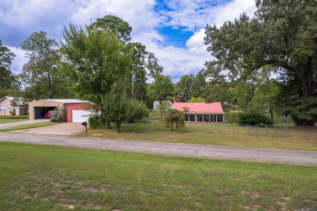 668 Omaha Drive, Omaha, TX 75571