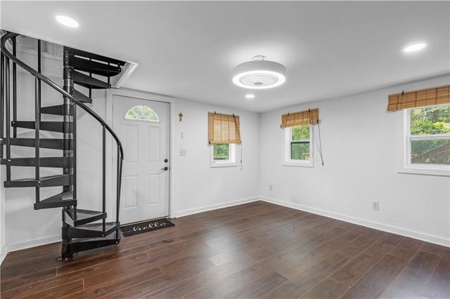 844 Deckner Avenue SW, Atlanta, GA 30310