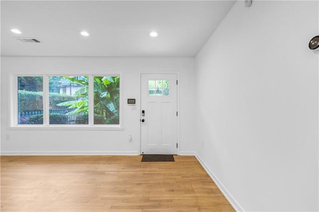 844 Deckner Avenue SW, Atlanta, GA 30310