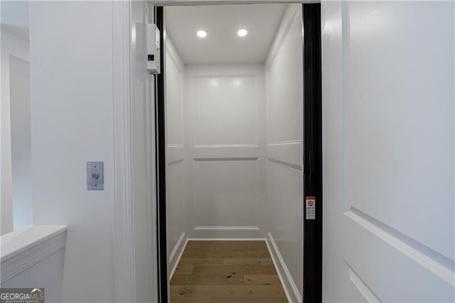 245 Mayfair Court, Alpharetta, GA 30009