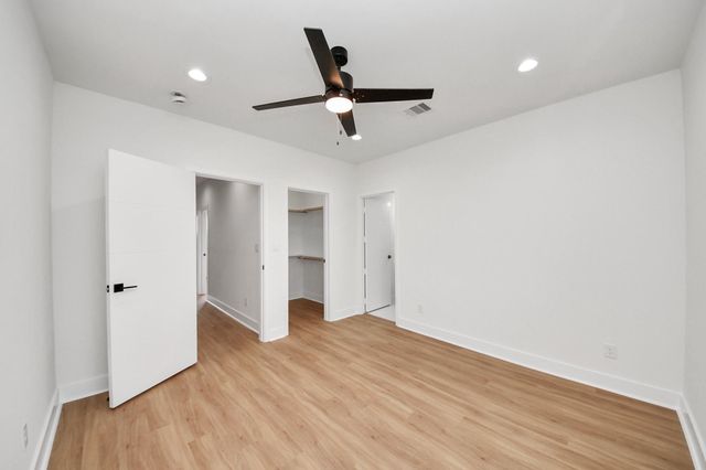 9022 Ferdinand Street, Houston, TX 77051