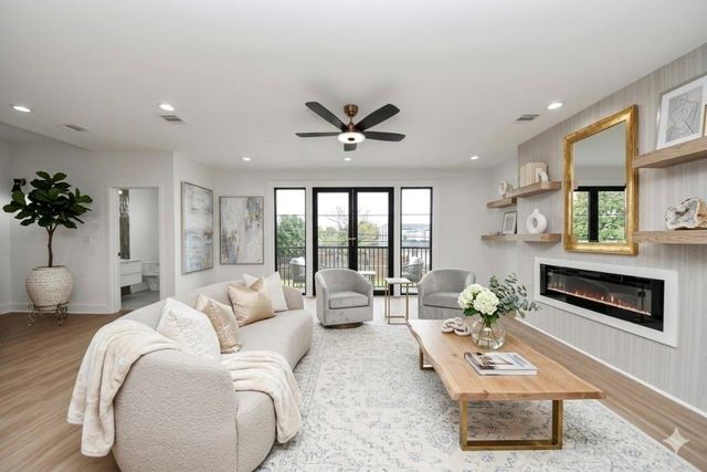9022 Ferdinand Street, Houston, TX 77051