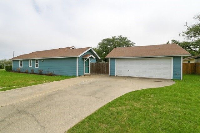 341 W Greenwood, Aransas Pass, TX 78336