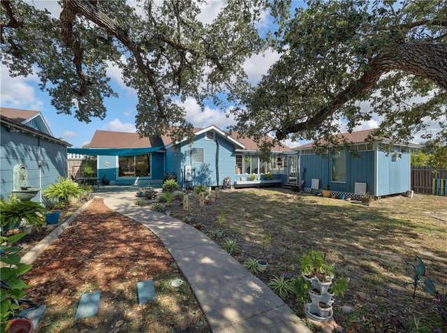 341 W Greenwood, Aransas Pass, TX 78336