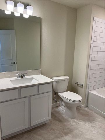 2738 FETCHING TRAIL, Davenport, FL 33896