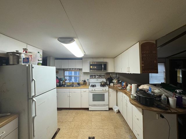 11130 NE 103RD TERRACE, Archer, FL 32618