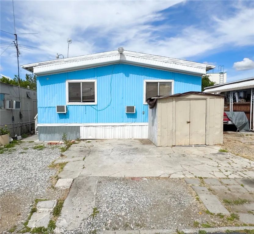 402 E Foothill 59, Pomona, CA 91767