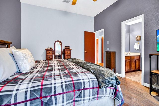 1001 Lantana Court, Leander, TX 78641