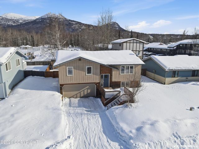 12413 Winter Park Circle, Eagle River, AK 99577