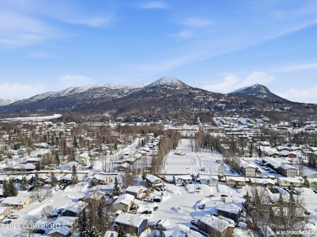 12413 Winter Park Circle, Eagle River, AK 99577