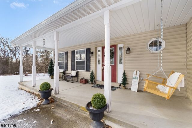 22 Jenny Jump Ave, Hope Twp., NJ 07844