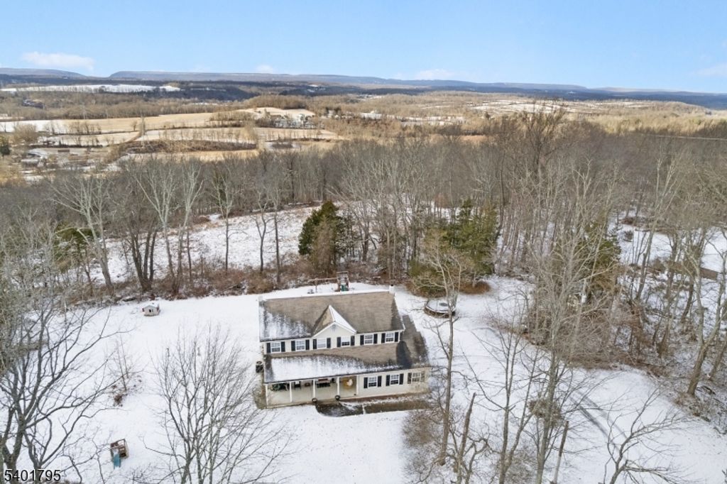 22 Jenny Jump Ave, Hope Twp., NJ 07844