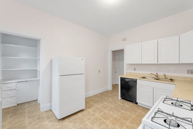 43 Boylston Street, Boston, MA 02130