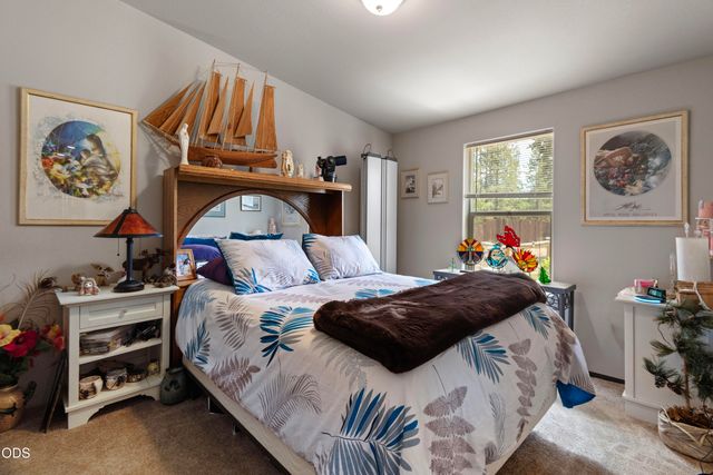 11980 Burlwood Road, La Pine, OR 97739