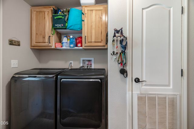 11980 Burlwood Road, La Pine, OR 97739