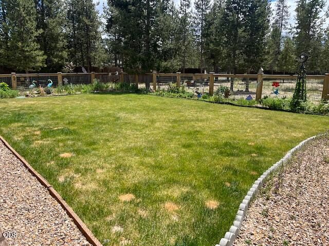 11980 Burlwood Road, La Pine, OR 97739