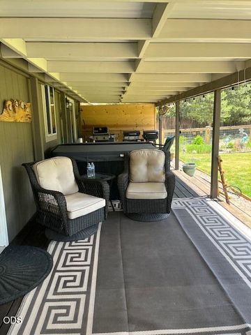 11980 Burlwood Road, La Pine, OR 97739