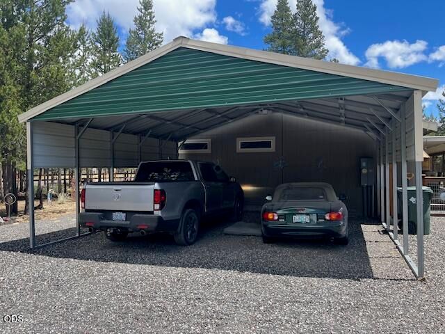 11980 Burlwood Road, La Pine, OR 97739