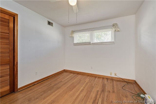 499 Allhands Avenue, Sellersburg, IN 47172