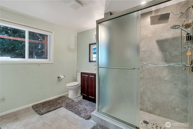 25122 117th Court SE, Kent, WA 98030