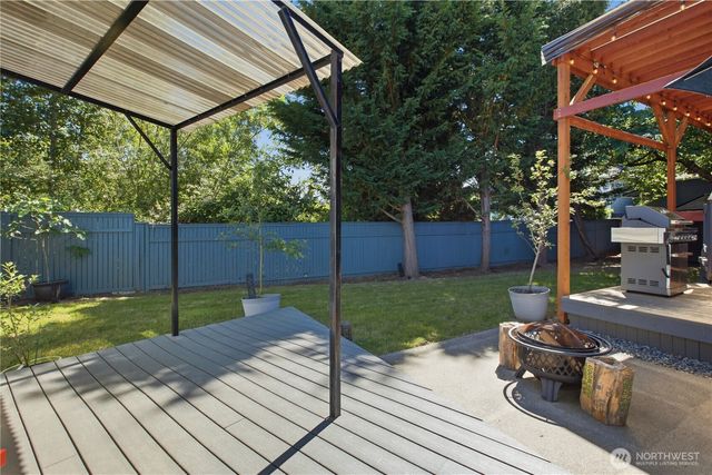 25122 117th Court SE, Kent, WA 98030