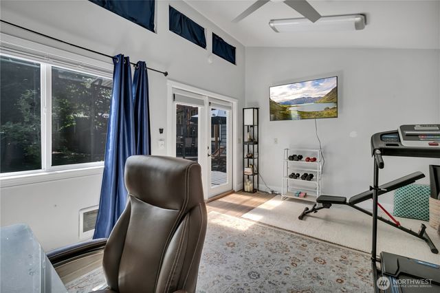 25122 117th Court SE, Kent, WA 98030
