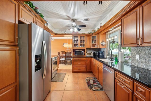 1125 36th Avenue, Vero Beach, FL 32960