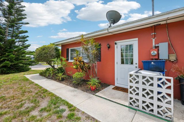 1125 36th Avenue, Vero Beach, FL 32960