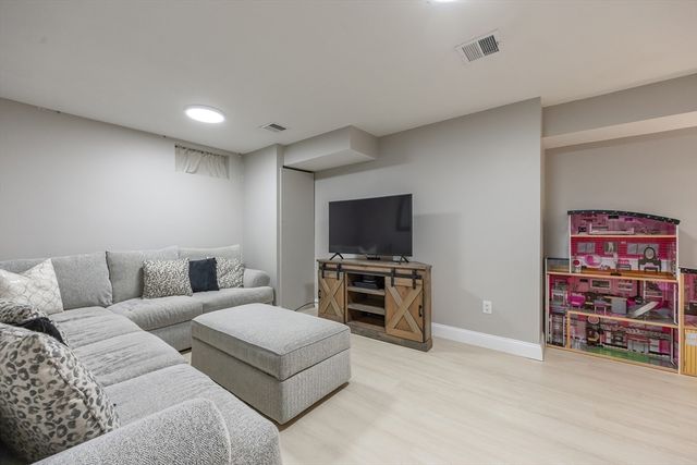 78-A Fisher St, Medway, MA 02053