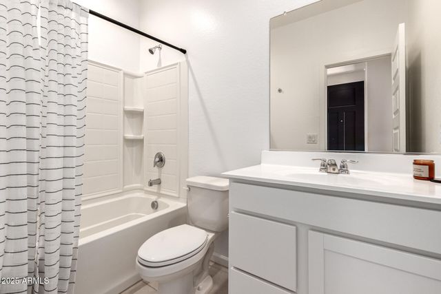 12524 W TRUMBULL Road, Avondale, AZ 85323