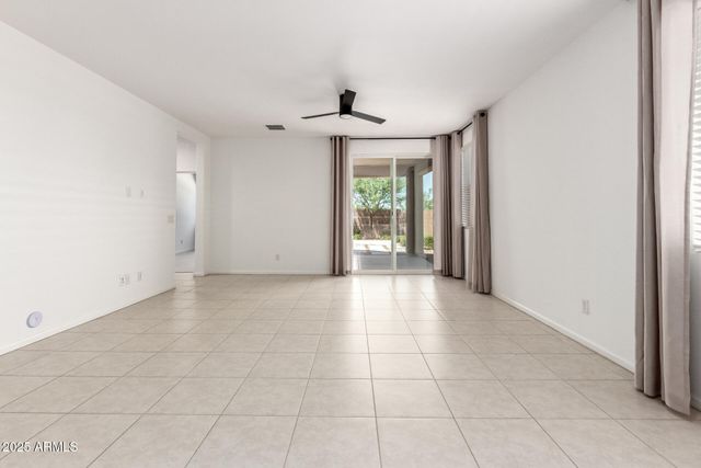 12524 W TRUMBULL Road, Avondale, AZ 85323