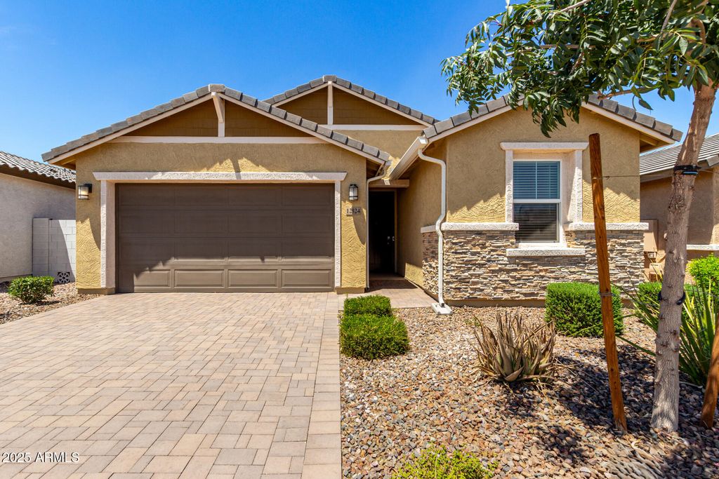 12524 W TRUMBULL Road, Avondale, AZ 85323