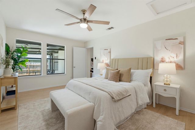 1812 Wagon Gap DR, Round Rock, TX 78681