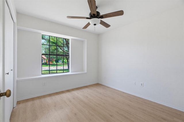 1812 Wagon Gap DR, Round Rock, TX 78681