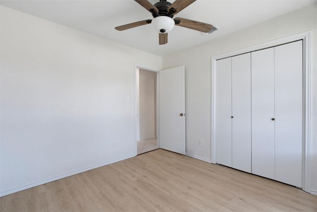 1812 Wagon Gap DR, Round Rock, TX 78681