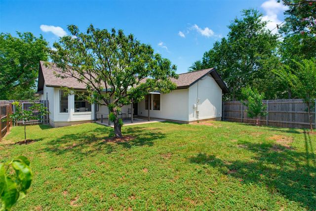 1812 Wagon Gap DR, Round Rock, TX 78681