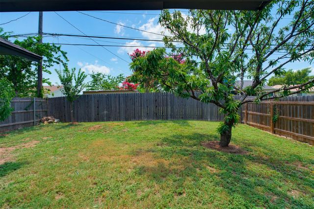 1812 Wagon Gap DR, Round Rock, TX 78681