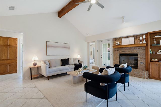 1812 Wagon Gap DR, Round Rock, TX 78681